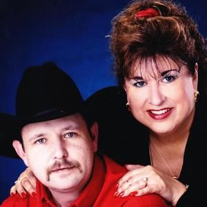 Meet your Posher, Casandra